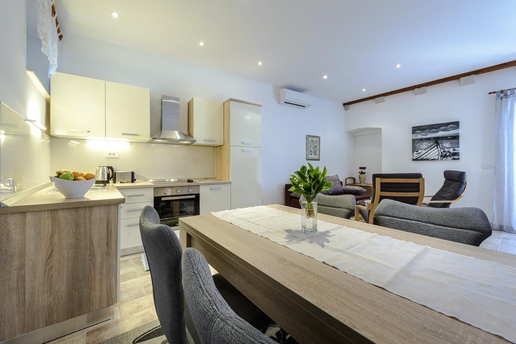 Apartment Riva Кавтат Екстериор снимка
